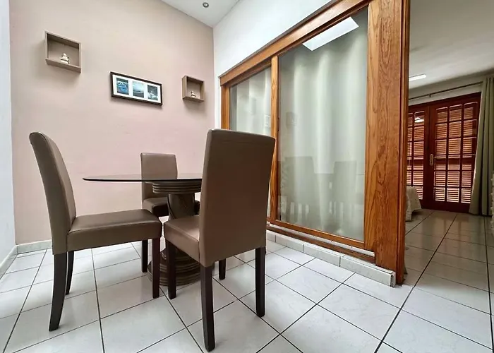 Vila Atlantis, Golf Del Sur