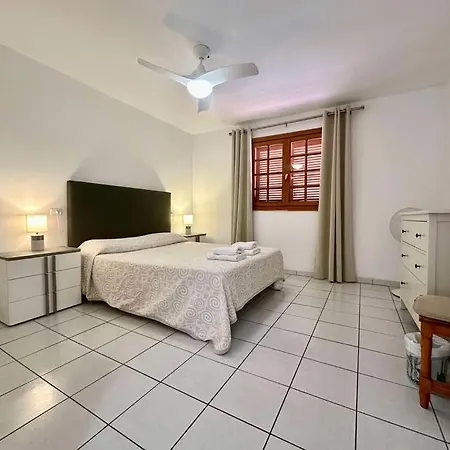 Atlantis, Golf Del Sur Villa *