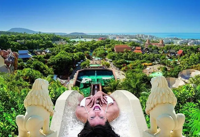 Atlantis, Golf Del Sur 圣米格尔德阿沃纳